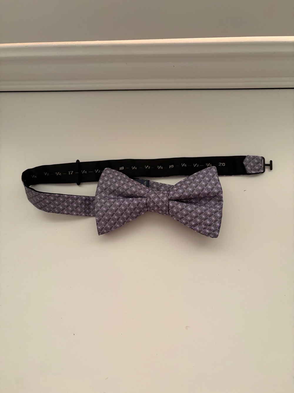 Men's Patterned Purple Bow Tie